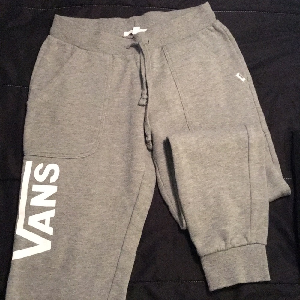 Women’s size small vans joggers.
